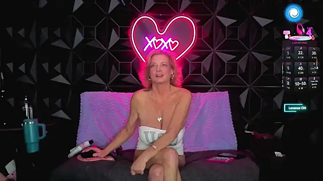 anastasiaxxx72 online show from April 5, 2:18 am