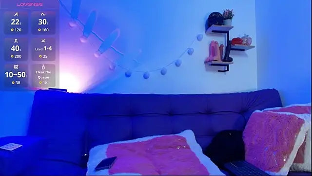 Snapshot of KrishnaCanha chatting on October 23, 7:23 pm KrishnaCanha online show from October 23, 7:23 pm