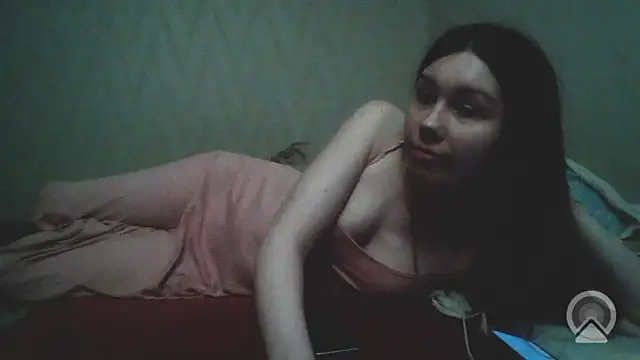 Snapshot of pink_pikachu_ chatting on June 2, 8:42 pm pink pikachu online show from June 2, 8:42 pm