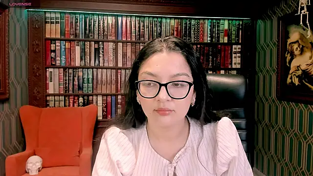 Snapshot of ZarifaBev chatting on October 16, 8:17 pm ZarifaBev online show from October 16, 8:17 pm