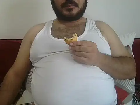 Snapshot of UrfavSlaveBitch chatting on May 24, 4:18 pm UrfavSlaveBitch online show from May 24, 4:18 pm