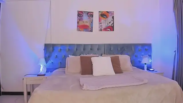 Regina blum online show from October 10, 12:17 pm