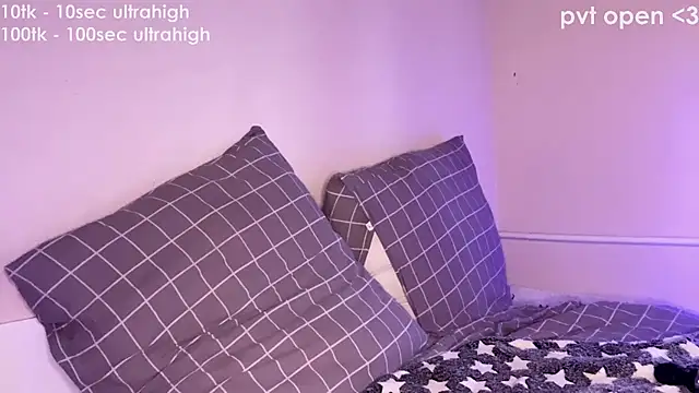  xxtina online show from November 9, 9:13 am