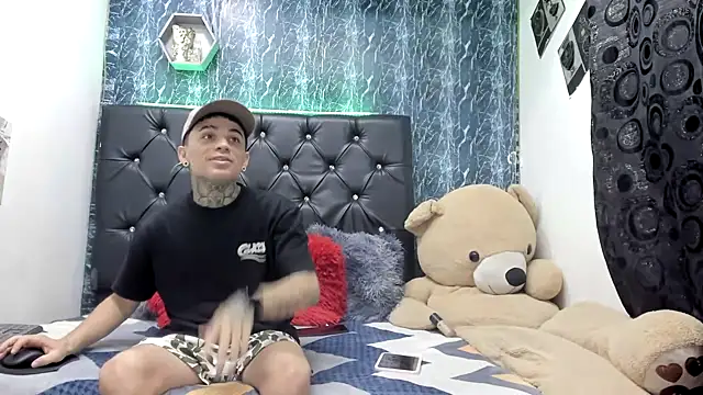 exotic hot couple online show from November 16, 7:29 pm