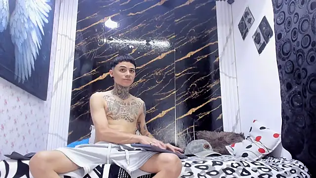 exotic hot couple online show from May 29, 7:31 pm