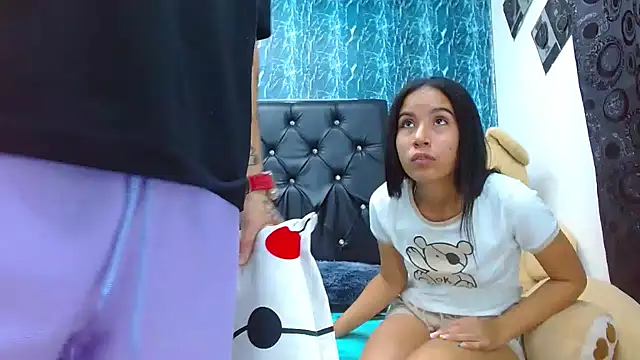 exotic hot couple online show from March 18, 2:08 am