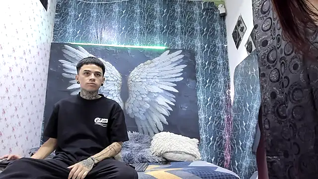 exotic hot couple online show from March 29, 12:34 am