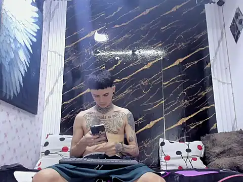 exotic hot couple online show from May 23, 10:20 pm