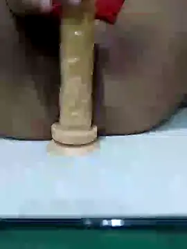 Alicesantos45 online show from December 28, 5:44 am