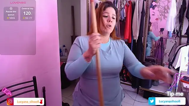 LucyanaSilva online show from February 17, 4:15 pm