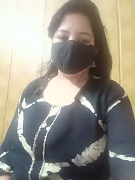 Snapshot of hornycoupleJandS chatting on June 9, 7:37 pm hornycoupleJandS online show from June 9, 7:37 pm