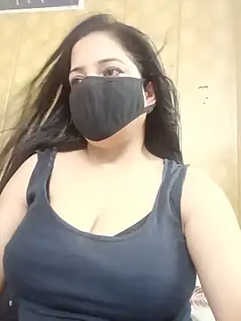 hornycoupleJandS online show from May 24, 6:30 pm