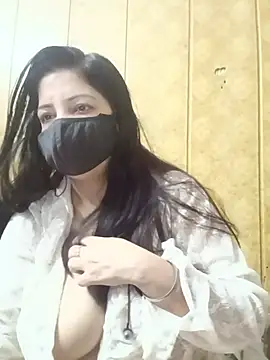 Snapshot of hornycoupleJandS chatting on July 9, 9:25 pm hornycoupleJandS online show from July 9, 9:25 pm