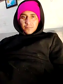 NewBe9D9 online show from January 13, 11:47 am