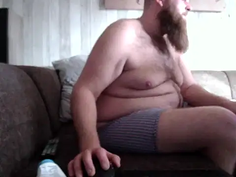 TinyDickBear online show from February 1, 1:20 pm