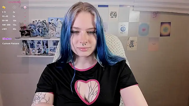 Snapshot of tender_kiitty chatting on October 10, 12:06 pm tender kiitty online show from October 10, 12:06 pm