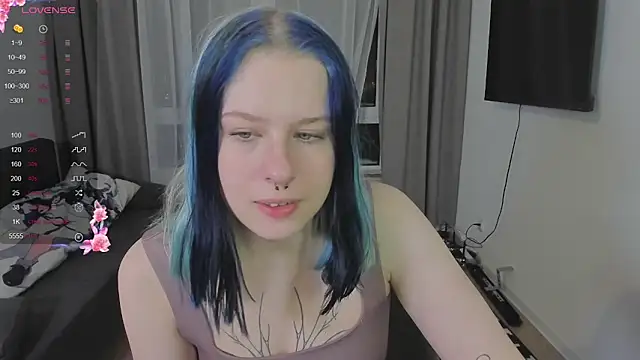 tender kiitty online show from January 8, 4:24 pm