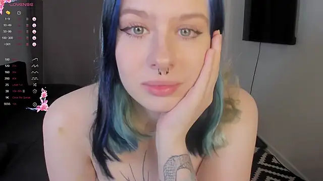 tender kiitty online show from February 4, 4:57 pm