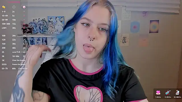 Snapshot of tender_kiitty chatting on September 30, 2:12 pm tender kiitty online show from September 30, 2:12 pm