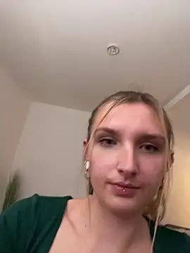 AnnyBelleX online show from April 4, 6:14 pm