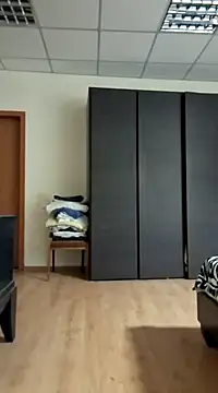 Romakappa1812 online show from January 6, 2:37 am