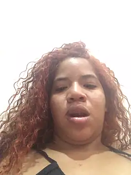 Snapshot of Kelsie_Williams chatting on May 6, 10:14 pm Kelsie Williams online show from May 6, 10:14 pm