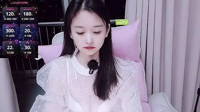 Snapshot of CN-Babycat chatting on March 19, 10:55 am CN-Babycat online show from March 19, 10:55 am
