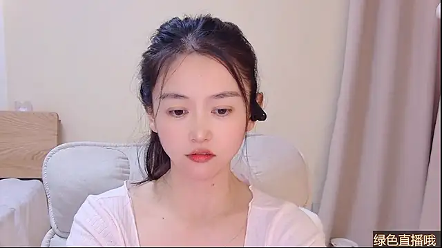 CN-Babycat online show from March 22, 3:35 pm