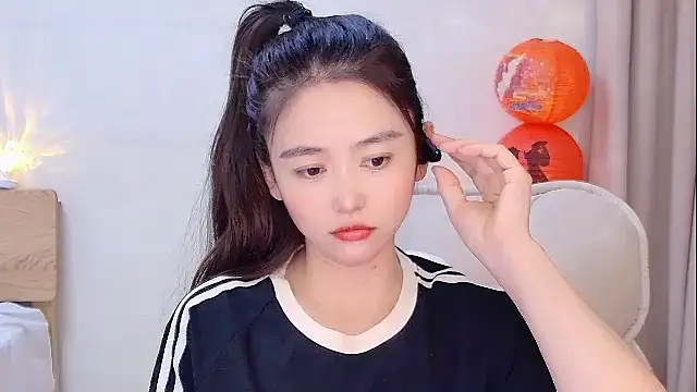 Snapshot of CN-Babycat chatting on February 10, 4:22 am CN-Babycat online show from February 10, 4:22 am