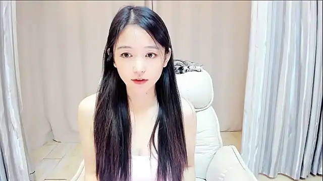Snapshot of CN-Babycat chatting on October 11, 3:18 am CN-Babycat online show from October 11, 3:18 am