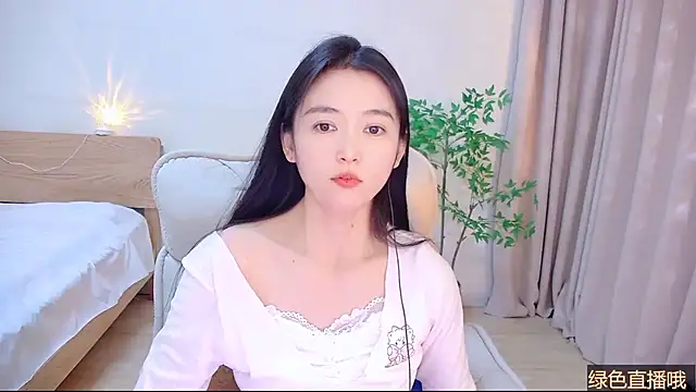 CN-Babycat online show from January 10, 3:51 pm