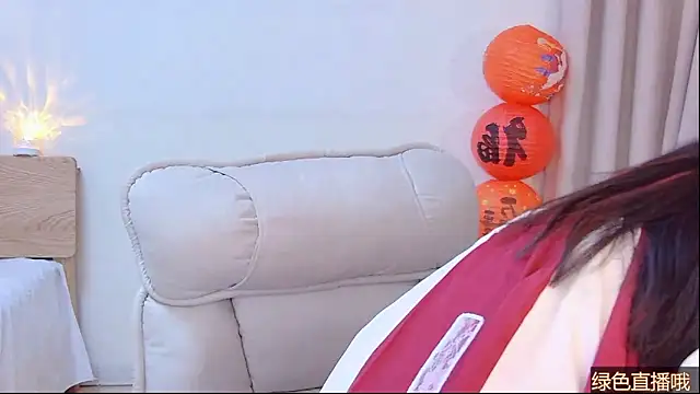 Snapshot of CN-Babycat chatting on February 16, 4:05 pm CN-Babycat online show from February 16, 4:05 pm