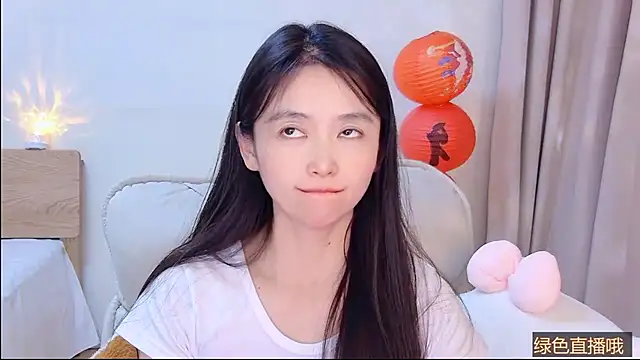 Snapshot of CN-Babycat chatting on February 18, 4:25 pm CN-Babycat online show from February 18, 4:25 pm