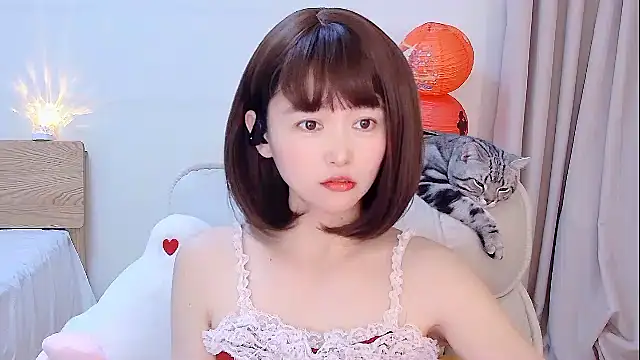 Snapshot of CN-Babycat chatting on February 17, 12:13 pm CN-Babycat online show from February 17, 12:13 pm