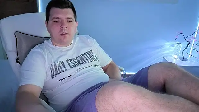 Snapshot of JasonJacks chatting on July 12, 4:13 am JasonJacks online show from July 12, 4:13 am