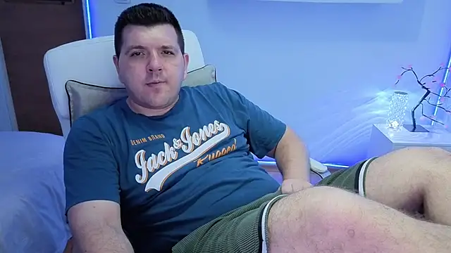 Snapshot of JasonJacks chatting on July 3, 6:36 pm JasonJacks online show from July 3, 6:36 pm