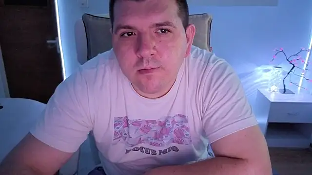 Snapshot of JasonJacks chatting on June 27, 3:12 am JasonJacks online show from June 27, 3:12 am