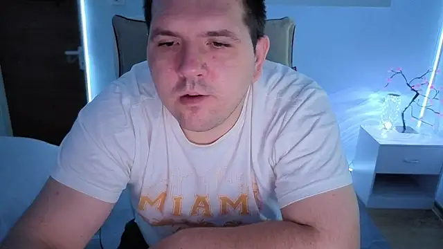 Snapshot of JasonJacks chatting on July 15, 3:13 am JasonJacks online show from July 15, 3:13 am