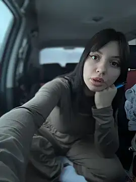 JulliaVegas online show from November 26, 2:33 am