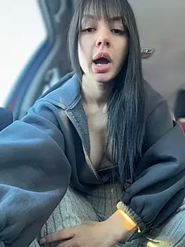 JulliaVegas online show from February 21, 2:57 am