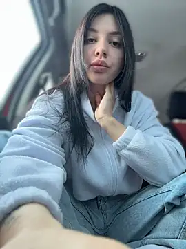 JulliaVegas online show from February 12, 3:17 am