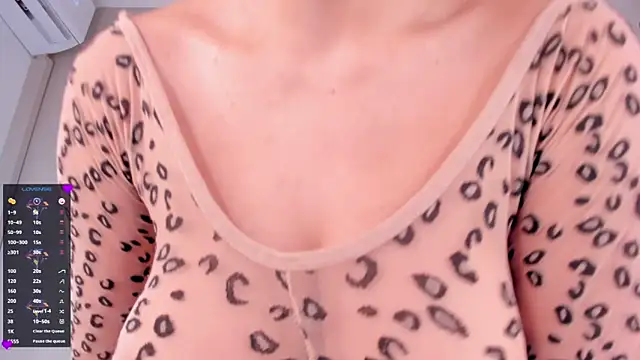 CharlotteDupontt online show from April 12, 1:03 pm