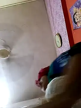 Snapshot of sunita-doll chatting on February 16, 1:59 am sunita-doll online show from February 16, 1:59 am