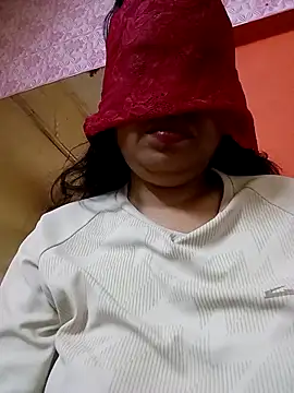 Snapshot of sunita-doll chatting on March 27, 1:58 am sunita-doll online show from March 27, 1:58 am
