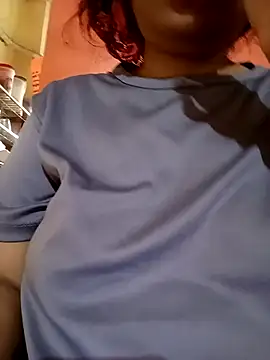 Snapshot of sunita-doll chatting on April 2, 1:46 am sunita-doll online show from April 2, 1:46 am