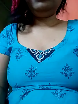Snapshot of sunita-doll chatting on February 23, 1:40 am sunita-doll online show from February 23, 1:40 am