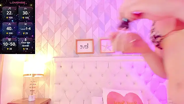 rebeca watsson online show from February 13, 11:54 am