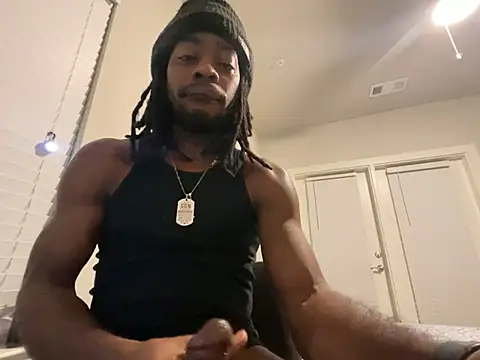 siscobob03 online show from December 27, 11:42 pm