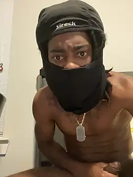 siscobob03 online show from December 16, 11:55 am