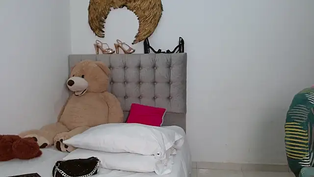 Snapshot of Sexy_Lia_ chatting on October 1, 3:11 am Sexy Lia online show from October 1, 3:11 am